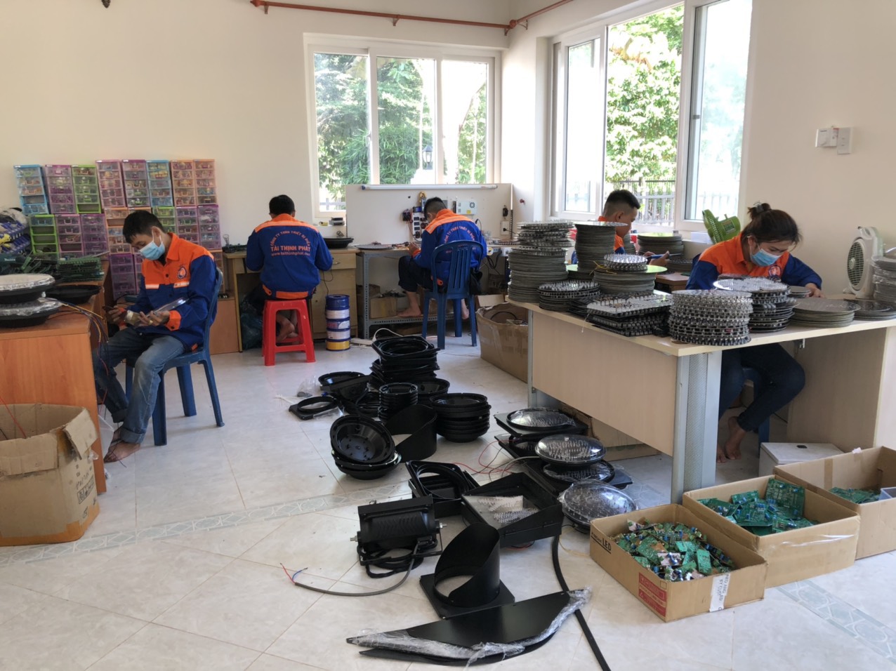 ភ្លើង​ចរាចរណ៍